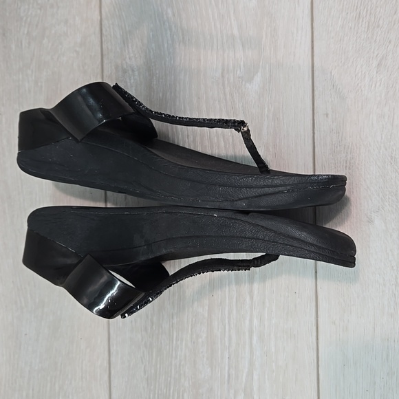 Fitflop Women's T Strap Wedge Sandals Shoes Sz 9 - Picture 4 of 9